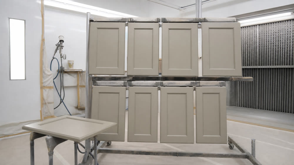 Kitchen cabinet respray